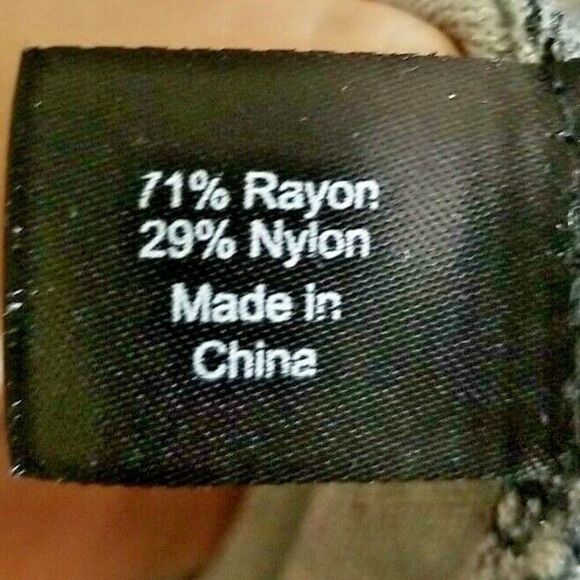 Lane Bryant‎ 1X Knit Long Sleeve Grey/Black Lace Accent Sweater Plus Size 18/20 - Picture 6 of 7